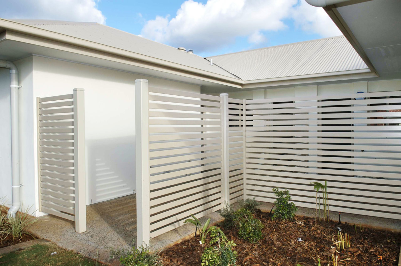 Aluminium Lattice And Winterlite Capricorn Screens Awnings And Blinds